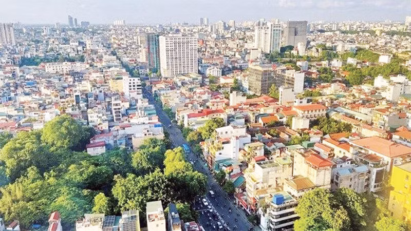 Hà Nội đang nỗ lực hoàn thiện chính sách, thực thi các giải pháp để hiện thực hóa mục tiêu xanh và phát triển bền vững.