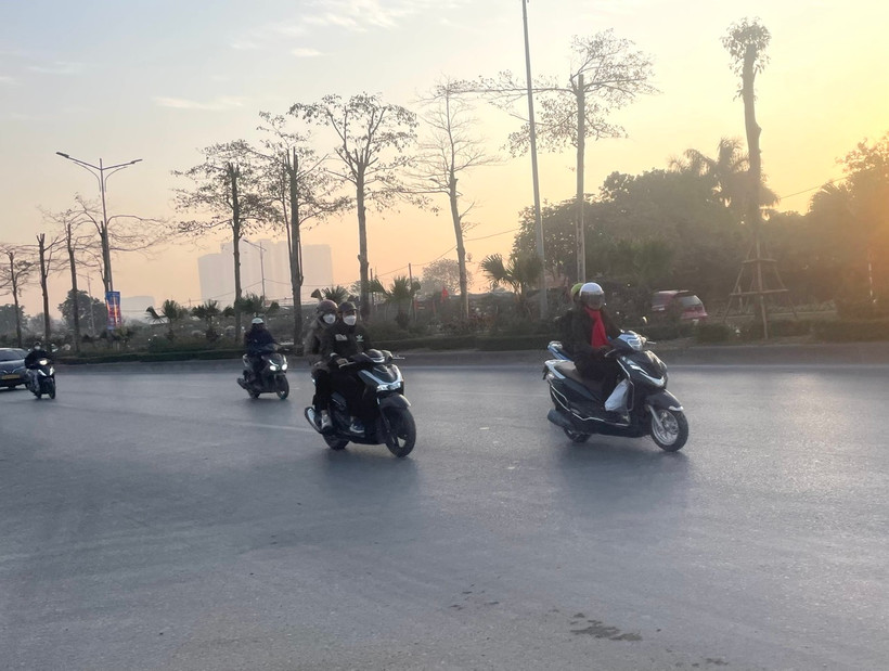 Khu vực Hà Nội sáng và đêm trời rét. Ảnh: Đ.T