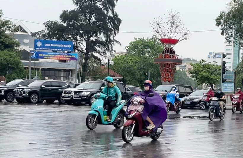 Dự báo, khu vực Hà Nội có mưa vừa, mưa to và dông. (Ảnh minh họa: Đ.T)