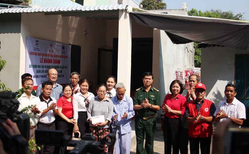 Khánh thành nhà ông Trần Đức Lộc.