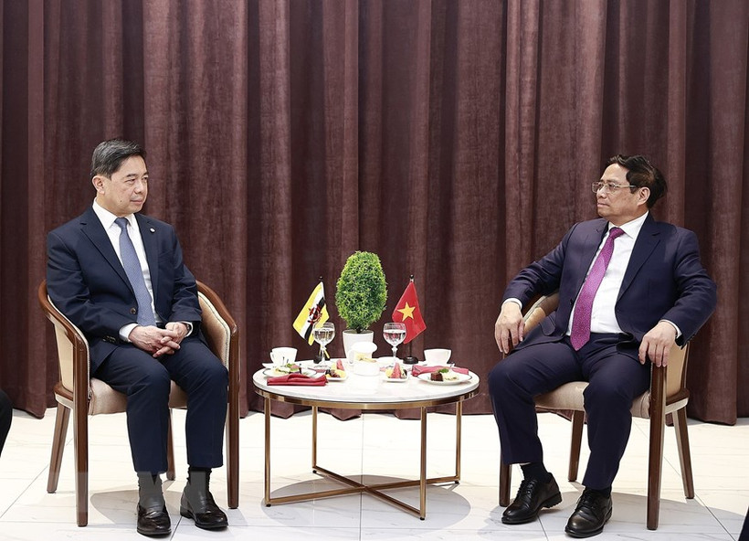 Thủ tướng Phạm Minh Chính tiếp ông Dato Dr. Mohd Amin Liew Abdullah, Bộ trưởng Văn phòng Thủ tướng kiêm Bộ trưởng Bộ Tài chính và Kinh tế II của Brunei. (Ảnh: TTXVN)