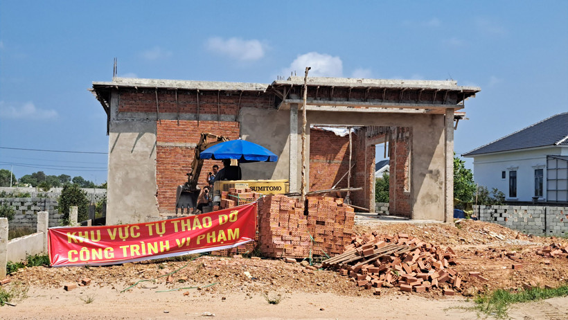 Một công trình xây dựng trái phép bị cưỡng chế ở Phú Quốc, Kiên Giang. 