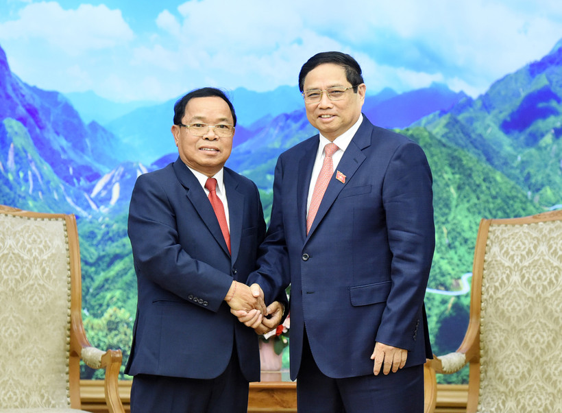 Thủ tướng Phạm Minh Chính đón Tổng Thanh tra Nhà nước Lào Khamphan Phommathat.