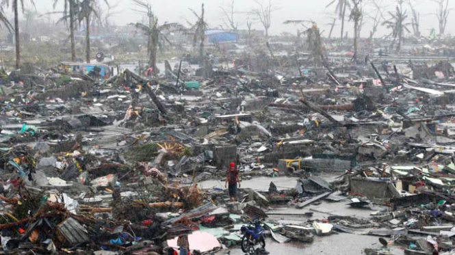 Siêu bão Haiyan tàn phá thành phố Tacloban, thủ phủ tỉnh Leyte (Philippines). Ảnh: Reuters