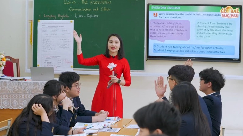 Cuộc thi Thiết kế bài giảng điện tử Tiếng Anh đã thu hút sự tham gia của gần 8 nghìn tác giả là giáo viên, sinh viên sư phạm môn tiếng Anh đến từ 63 tỉnh, thành phố.