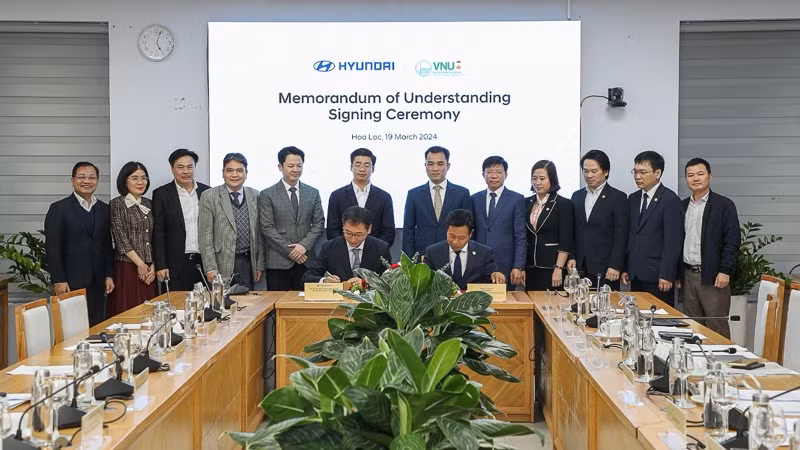 Toàn cảnh lễ ký kết. 