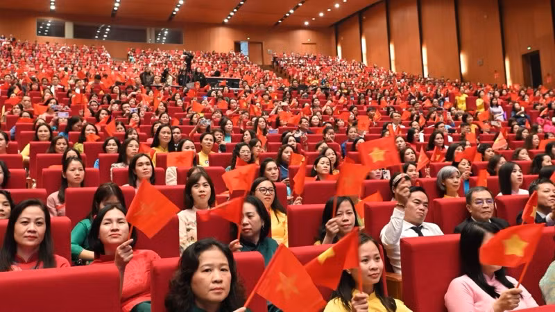 Hơn 3.500 đại biểu tham dự lễ kỷ niệm.