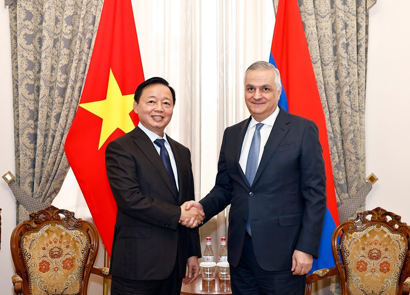 Phó Thủ tướng Trần Hồng Hà và Phó Thủ tướng Armenia Mher Grigoryan. 