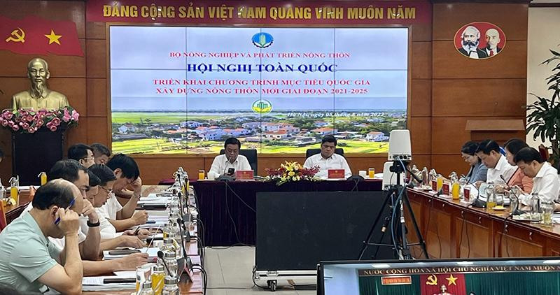 Hội nghị toàn quốc triển khai Chương trình Mục tiêu quốc gia xây dựng nông thôn mới.