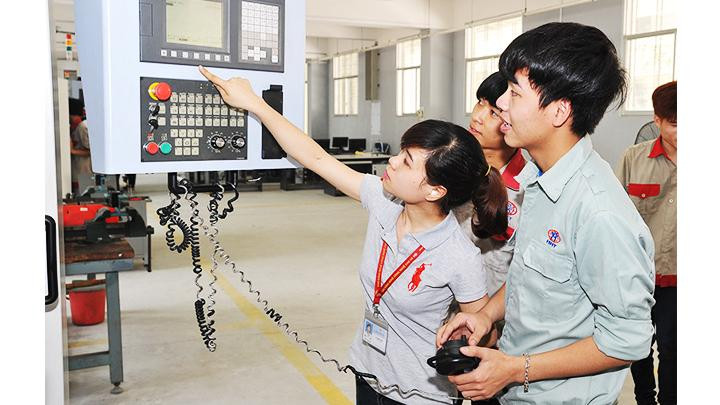 Đào tạo nghề tại Trường cao đẳng Công nghệ cao Hà Nội. Ảnh: HẢI NAM