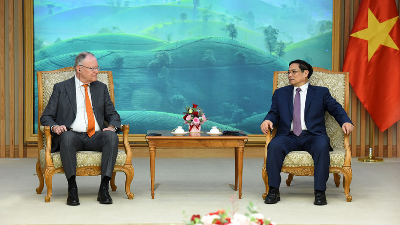 Thủ tướng Phạm Minh Chính tiếp ngài Stephan Weil, Thủ hiến bang Hạ Saxony, Đức.