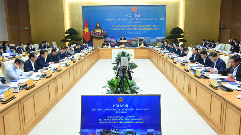 Hội nghị lần thứ hai được tổ chức sau Hội nghị lần thứ nhất (ngày 20/7) công bố thành lập Hội đồng điều phối vùng đồng bằng sông Hồng theo Quyết định số 826/QĐ-TTg. 