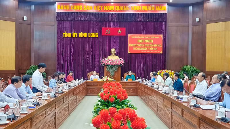 Quang cảnh hội nghị sáng 26/12. 