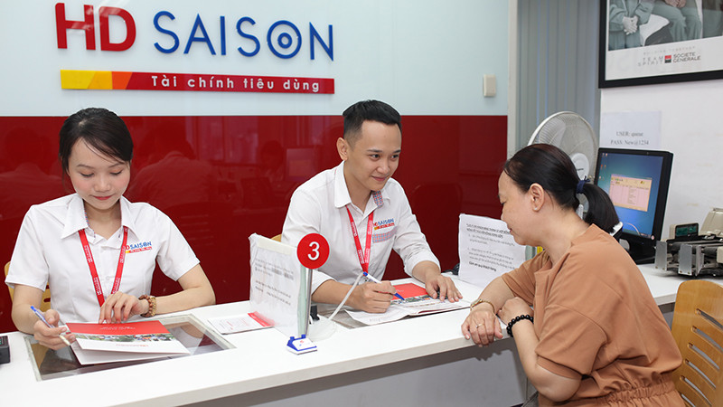 HD SAISON đẩy mạnh gói vay 10.000 tỷ đồng, cùng công nhân vượt khó