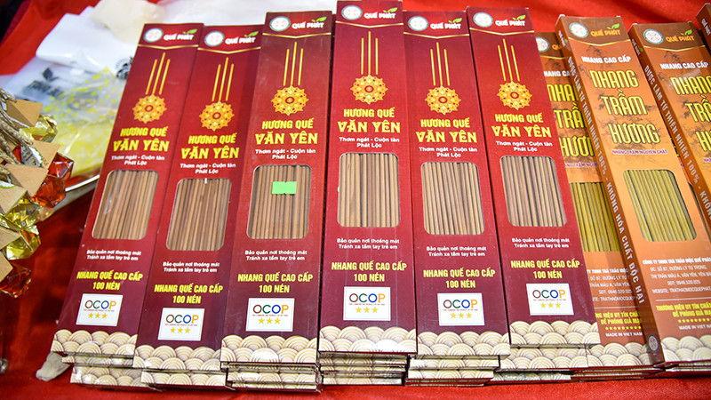 Sản phẩm Hương Quế Văn Yên của Hợp tác xã Quế Văn Yên, huyện Văn Yên, tỉnh Yên Bái. (Ảnh: Nhật Quang)