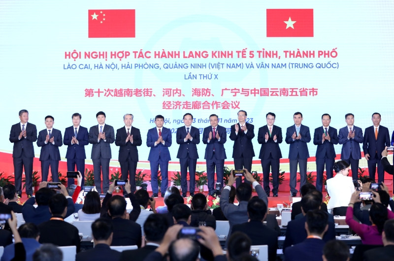 Các đại biểu tham dự hội nghị.