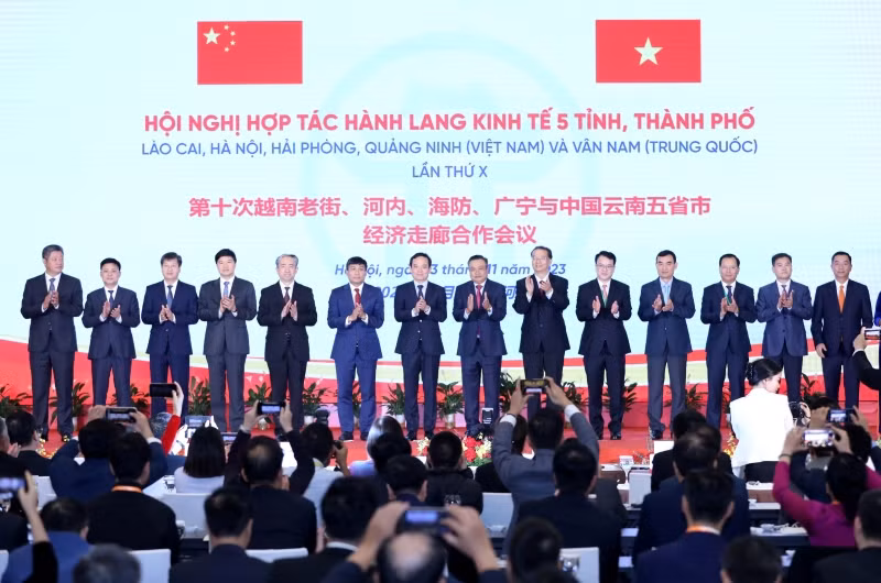 Các đại biểu tham dự hội nghị.