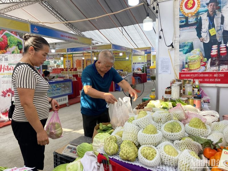 Cung ứng nông sản thực phẩm an toàn vào các chợ truyền thống