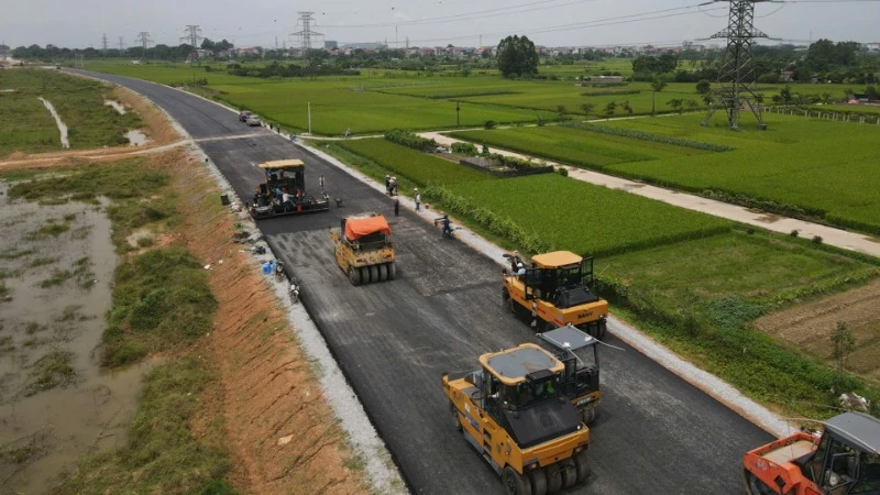 Công trường thi công dự án đường Vành đai 4 - Vùng Thủ đô.
