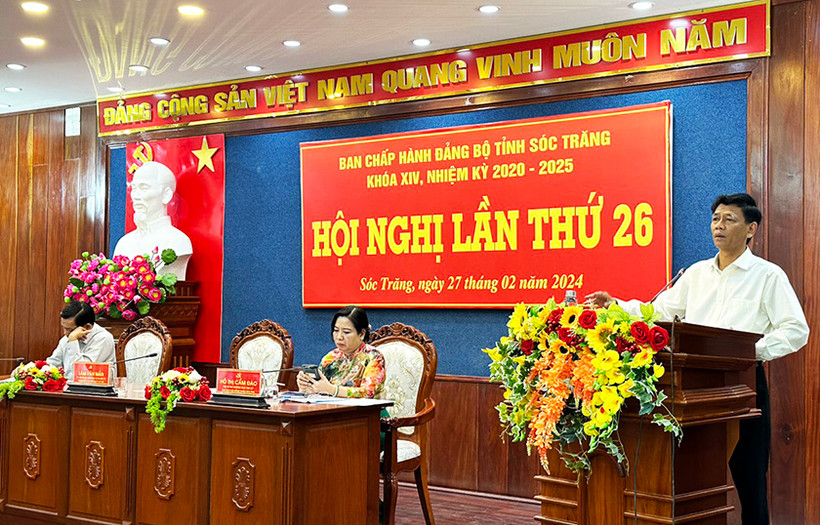 Bí thư Tỉnh ủy Sóc Trăng Lâm Văn Mẫn phát biểu kết luận hội nghị.