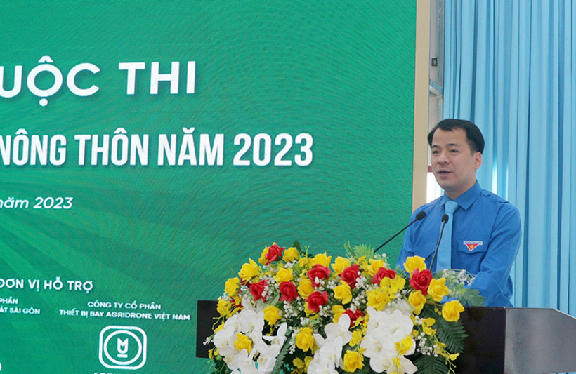 Bí thư Trung ương Đoàn Ngô Văn Cương phát biểu tại lễ khai mạc cuộc thi