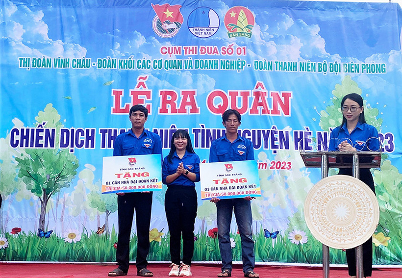 Sóc Trăng ra quân chiến dịch thanh niên tình nguyện vùng biên giới biển