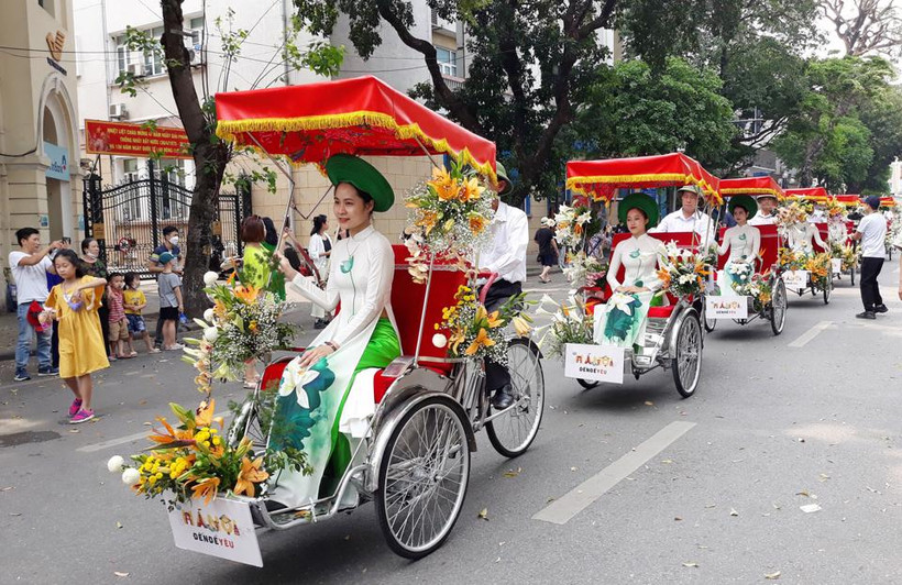 Lễ hội Du lịch là dịp quảng bá những nét đẹp văn hóa Thủ đô nhằm thu hút du khách.