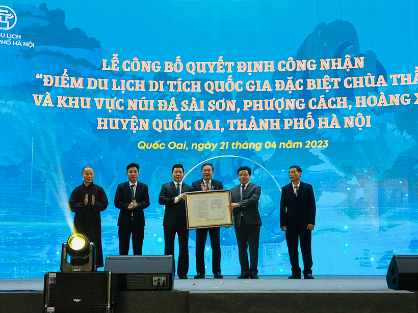 Chùa Thầy, khu vực núi đá Sài Sơn, Phượng Cách, Hoàng Xá của huyện Quốc Oai được công nhận là điểm du lịch.