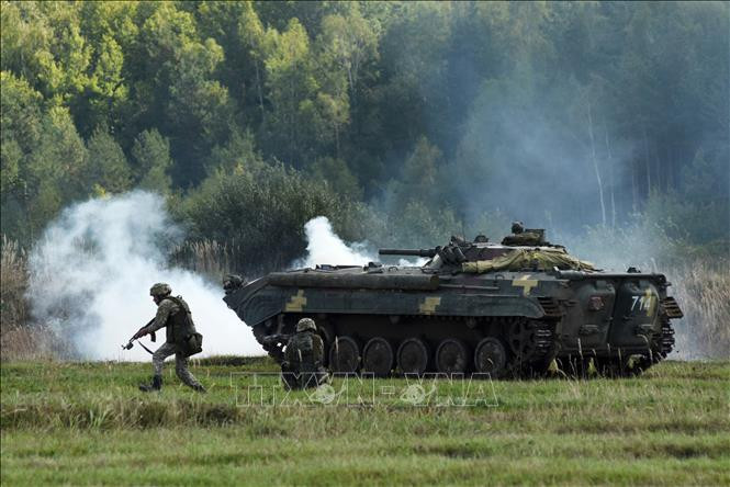 Binh sĩ Ukraine tham gia cuộc tập trận quốc tế "Rapid Trident" tại thành phố miền tây Lviv. (Ảnh minh họa: AFP/TTXVN)