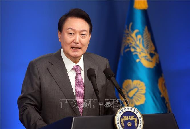 Tổng thống Hàn Quốc Yoon Suk Yeol trong cuộc họp báo nhân 100 ngày đầu tiên lãnh đạo chính phủ, tại Seoul, Hàn Quốc, ngày 17/8/2022. (Ảnh: Yonhap/TTXVN)