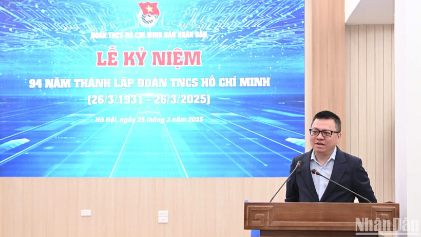 Đồng chí Lê Quốc Minh phát biểu tại lễ kỷ niệm. (Ảnh: BÙI GIANG)