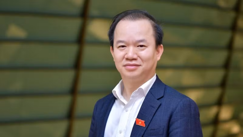 PGS, TS Bùi Hoài Sơn - Ủy viên chuyên trách Ủy ban Văn hóa và Xã hội của Quốc hội.