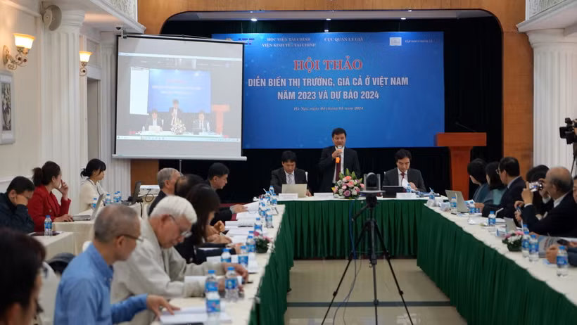 Quang cảnh hội thảo. (Ảnh: TRUNG HƯNG)