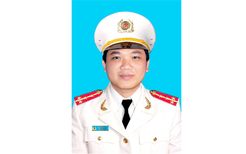 Đại úy Hồ Tấn Dương.