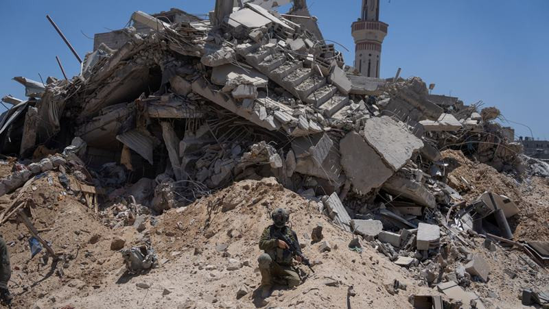 Binh lính Israel trong một chiến dịch trên bộ ở phía nam Dải Gaza, ngày 3/7/2024. (Ảnh: Reuters) 