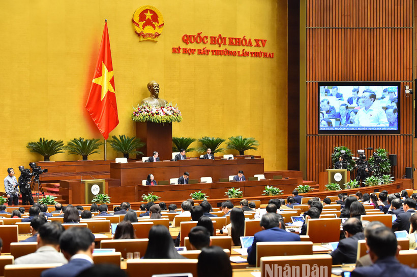 Phiên họp của Quốc hội ngày 7/1/2023 về Quy hoạch tổng thể quốc gia thời kỳ 2021-2030. (Ảnh: THỦY NGUYÊN)