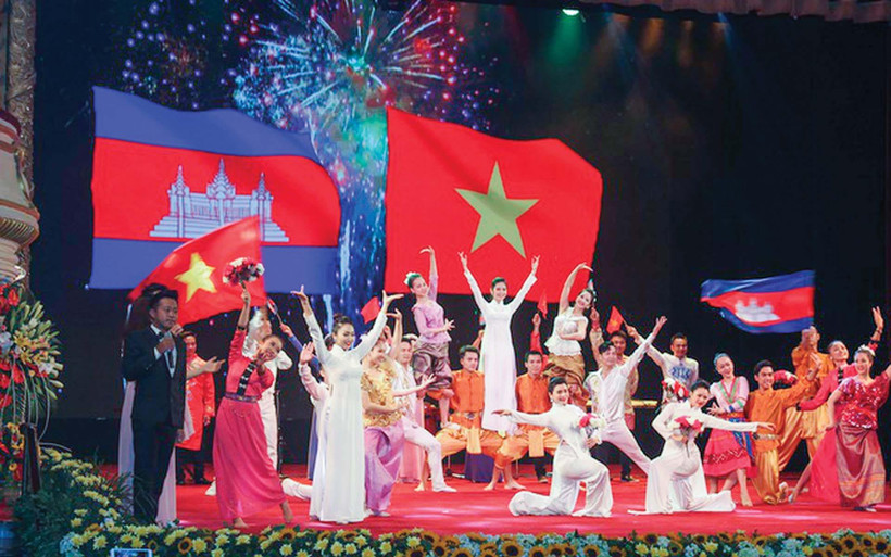 Giao lưu văn nghệ Việt Nam-Campuchia. (Nguồn: Chinhphu.vn)