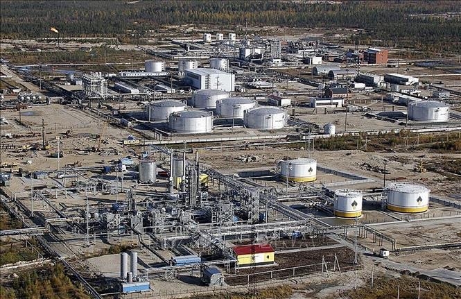 Nhà máy lọc dầu Rosneft ở thị trấn Gubkinsky, vùng Siberia thuộc Nga. (Ảnh: AFP/TTXVN)