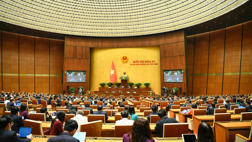 Quang cảnh phiên họp của Quốc hội sáng 16/1. (Ảnh: DUY LINH)