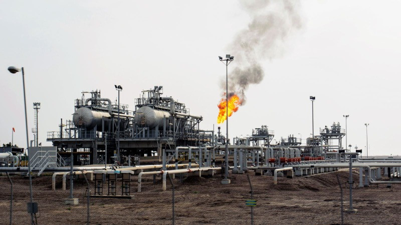 Một cơ sở lọc dầu ở Basra, Iraq. Ảnh: (AFP/TTXVN)