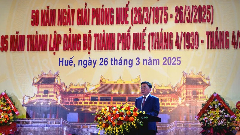 Ủy viên Bộ Chính trị, Thường trực Ban Bí thư Trần Cẩm Tú phát biểu chỉ đạo tại lễ kỷ niệm.