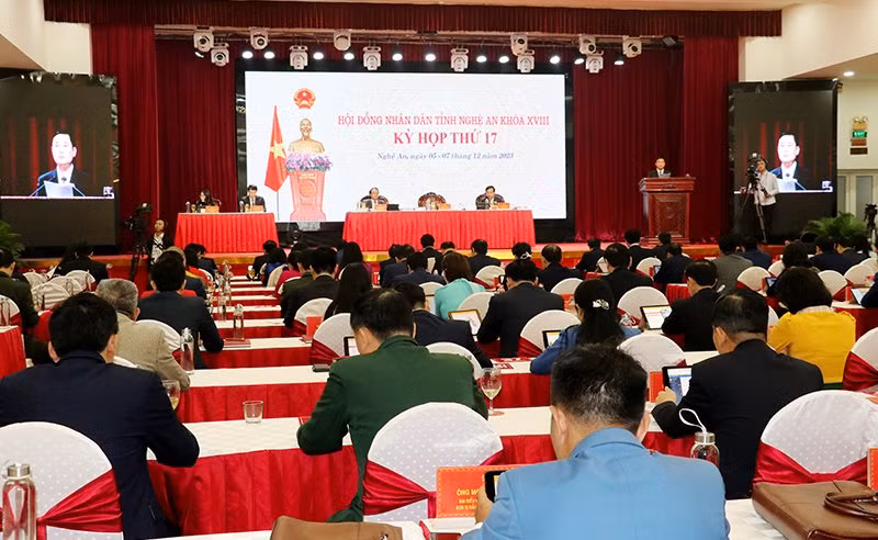 Toàn cảnh kỳ họp.