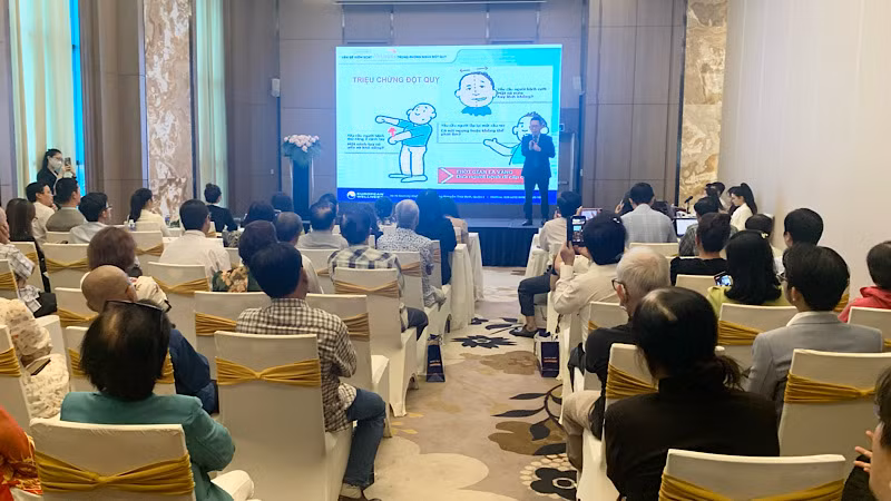 Quang cảnh hội thảo.