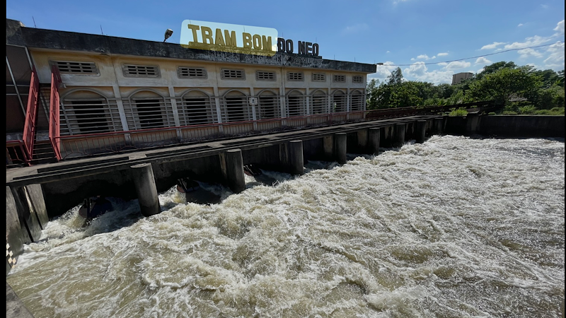 Trạm bơm Đò Neo ở Hải Dương bơm tiêu úng cho diện tích bị ngập úng.