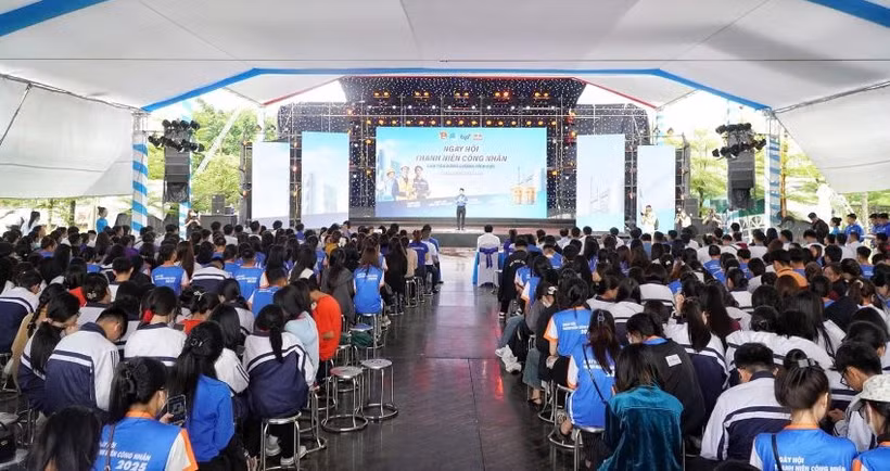 Quang cảnh Ngày hội Thanh niên năm 2025 tại các khu công nghiệp, khu chế xuất.