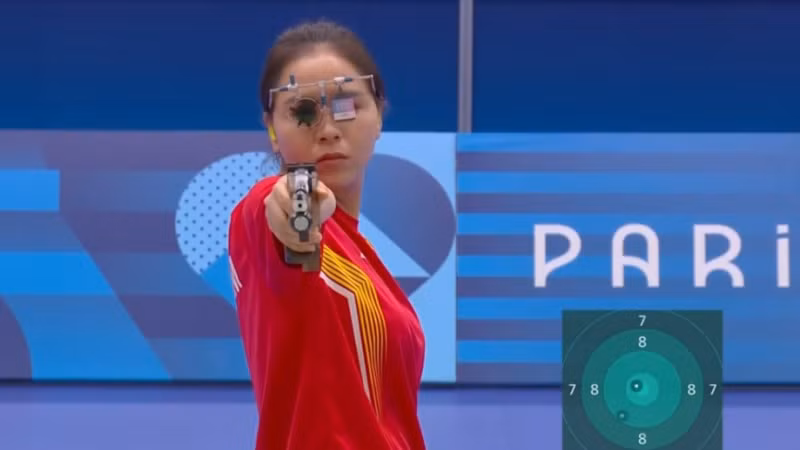 Xạ thủ Trịnh Thu Vinh.