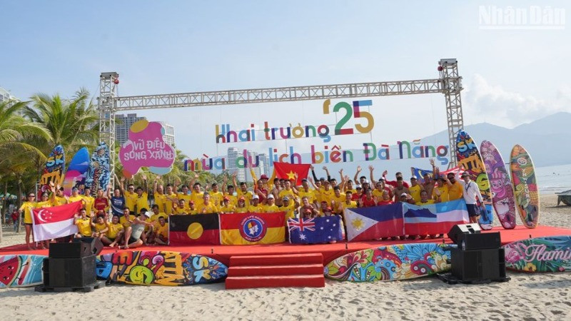 Đà Nẵng khai trương mùa du lịch biển Đà Nẵng 2025 sáng 29/4. (Ảnh: ANH ĐÀO)