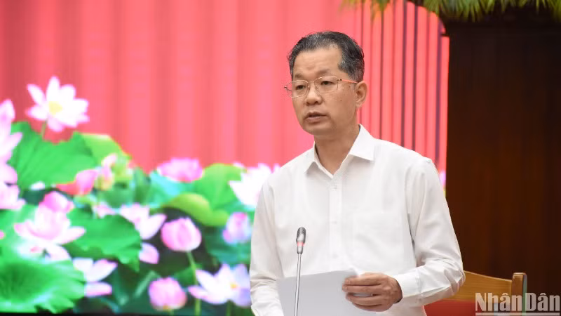 Đồng chí Nguyễn Văn Quảng, Ủy viên Ban Chấp hành Trung ương Đảng, Bí thư Thành ủy Đà Nẵng, Trưởng Đoàn đại biểu Quốc hội đơn vị thành phố Đà Nẵng làm Trưởng Ban Chỉ đạo sắp xếp, sáp nhập đơn vị hành chính tỉnh Quảng Nam và thành phố Đà Nẵng. (Ảnh: ANH ĐÀO)