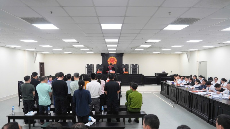 Toàn cảnh phiên tòa.