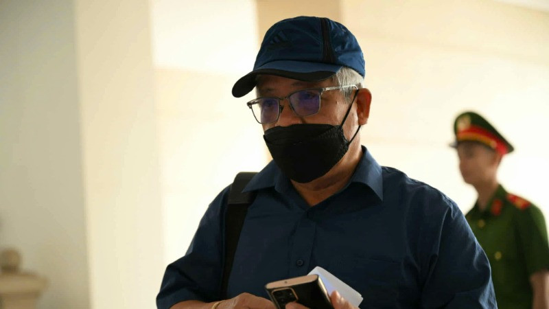 Cựu Thứ trưởng Tài nguyên và Môi trường Nguyễn Linh Ngọc là một trong số các bị cáo được tại ngoại.